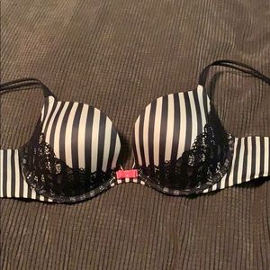 Victoria’s Secret Very Sexy Push-Up